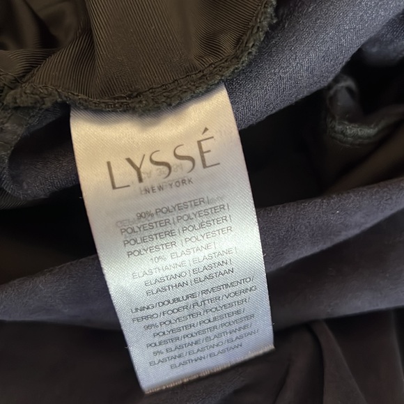 LYSSE Hi Waist Lt Wt Vegan Suede Legging (28.5" Inseam) In True Navy. - Picture 8 of 12